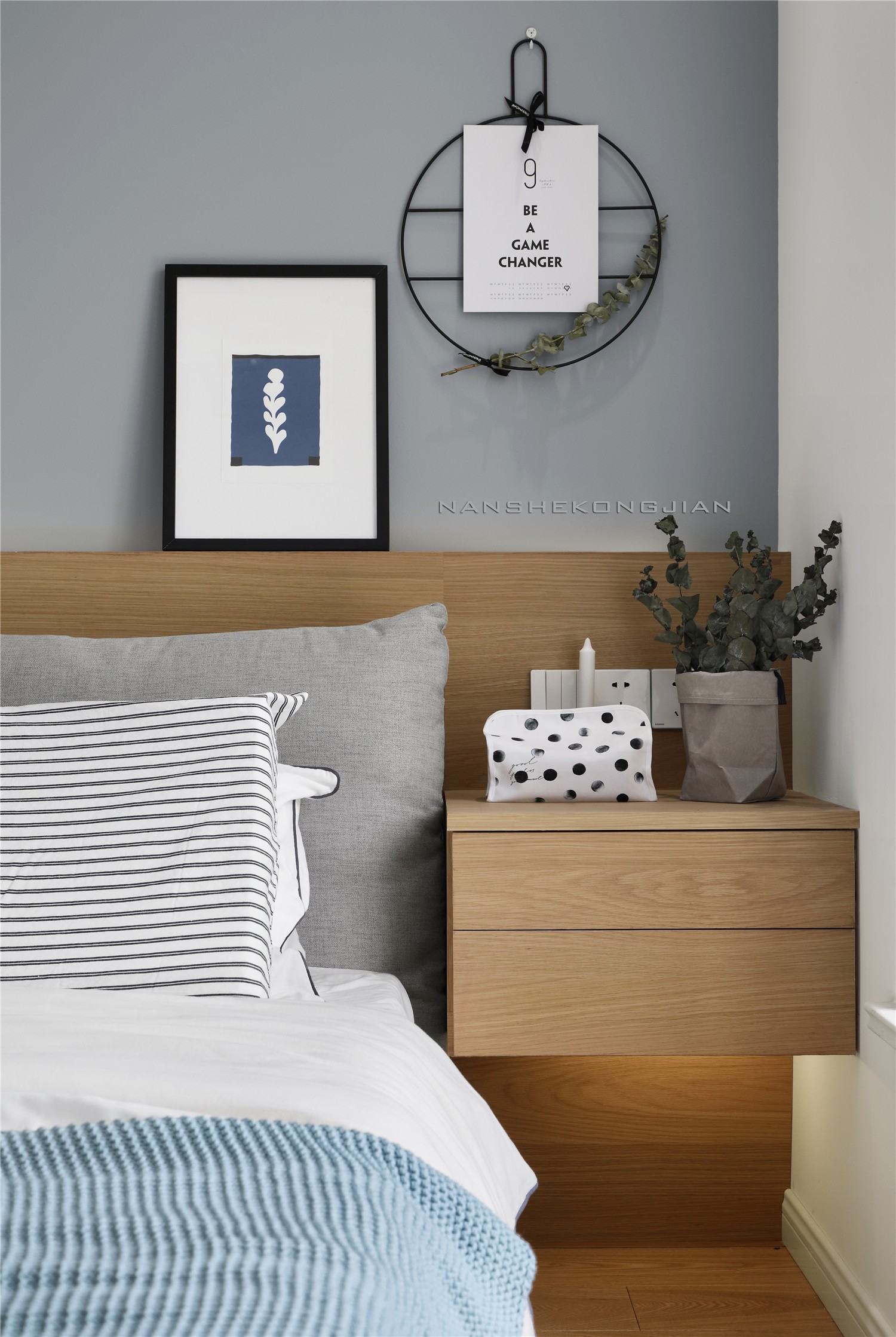 梅德韦杰夫一句辛辣的嘲讽瞬间揭开了北欧历史最深的伤疤